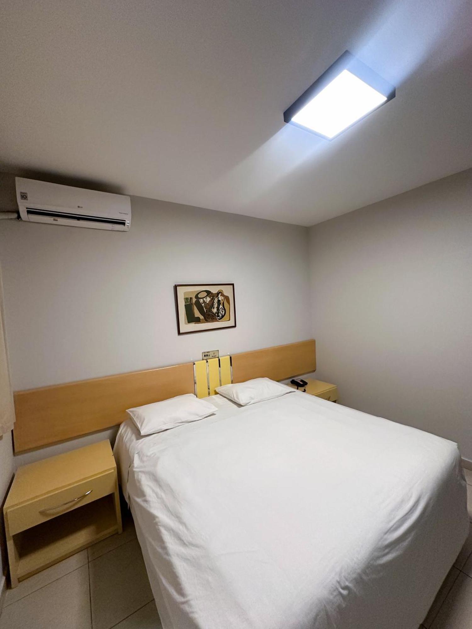 Sumatra Hotel E Centro De Convencoes Лондрина Экстерьер фото